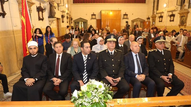 محافظ القاهرة يشهد