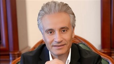 د. علي الدكروري يلفت الأنظار برؤية اقتصادية تجمع التحليل والإنسانية