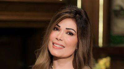 بالفيديو| بعد التوقعات الفلكية.. شيرين عبد الوهاب تعود بأغنية “عايزة أشكي”