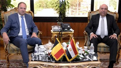 وزير الطيران المدني يكشف تحركات جديدة لزيادة الرحلات بين مصر وبلجيكا