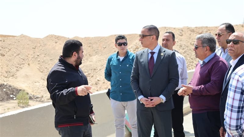 محافظ الجيزة خلال