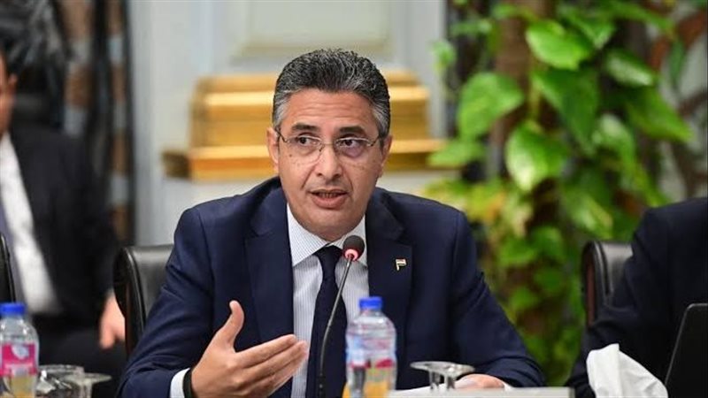 وزير التموين