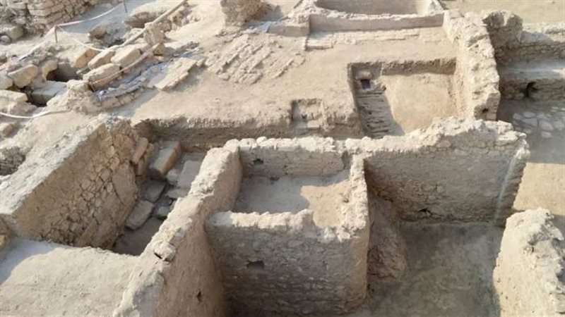 اكتشاف نظام مائي