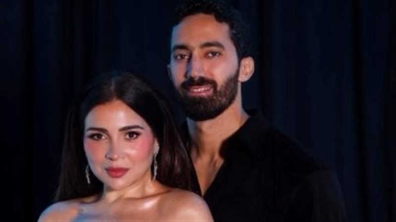 احمد تيمور وزوجتة الفنانة مي عز الدين