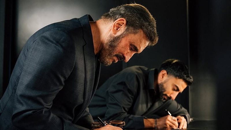 كاظم الساهر مع أنس بوخش