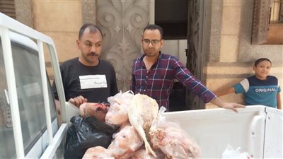 محافظ أسيوط يعلن ضبط دواجن فاسدة قبل بيعها بمركز البداري للمواطنين