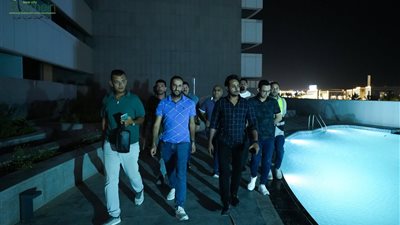 جهاز العلمين الجديدة يتابع تشغيل الأبراج الشاطئية ورفع خدمات مزارين