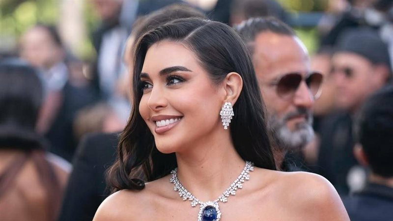 ياسمين صبري: قصة كاميليا تستحق فيلمًا.