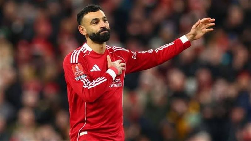 مفاجأة بشأن مستقبل محمد صلاح.. رئيس بشكتاش يحسم الجدل