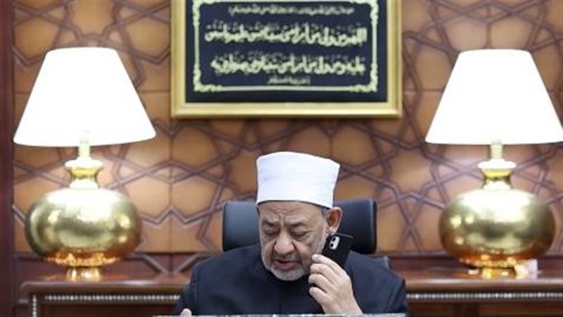 شيخ الأزهر يهنئ رنا محمود الأولى