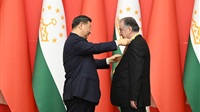  حفل تكريم رئيس تاجكيستان إمام علي رحمون بأعلى وسام لجمهورية الصين الشعبية – وسام 